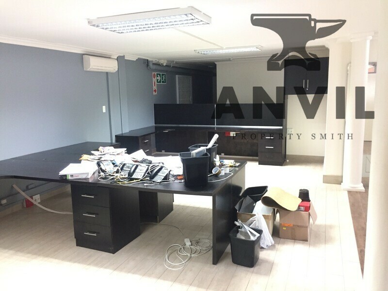 Knights Bridge, 16 Westville Road, Westville, Durban - Commercial Office in Westville Road to let,16 Westville Road, Westville, Durban property image 3