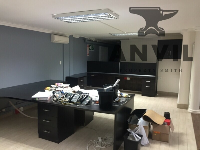 Knights Bridge, 16 Westville Road, Westville, Durban - Commercial Office in Westville Road to let,16 Westville Road, Westville, Durban property image 9