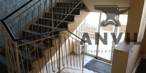 15 Theodore Road, Benrose, Johannesburg - Unit 01 property image 2