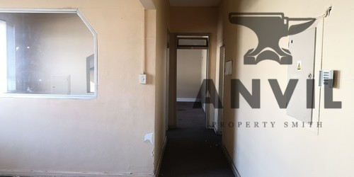 15 Theodore Road, Benrose, Johannesburg - Unit 01 property image 5