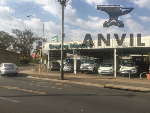 525 Fredricka Street - Car Dealership - For Sale property image 25