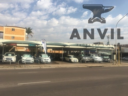 525 Fredricka Street - Car Dealership - For Sale property image 30