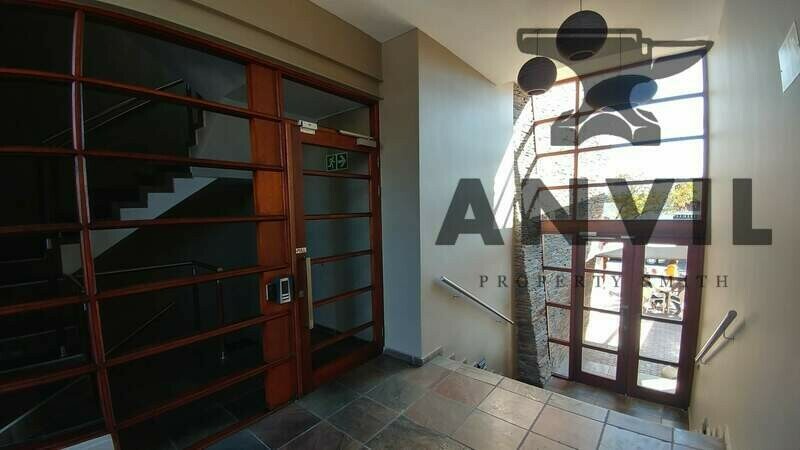 Parkhurst Square, Parkhurst - North Wing - First Floor Office property image 27
