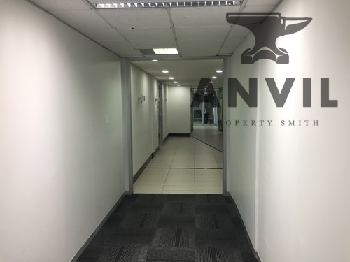 Pharos House, 70 Buckingham Terrace, Westville, Durban - Pharos House, 70 Buckingham Terrace property image 4