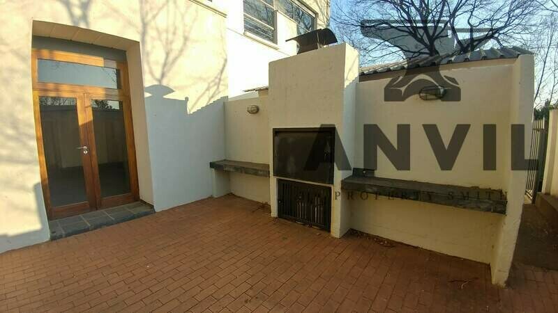 56 Lancaster Avenue - First Floor Left property image 11