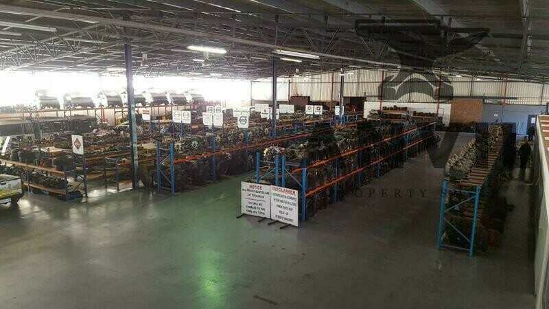 Corner Bergrivier Drive and Vaseur Road - Warehouse with large yard space  property image 10