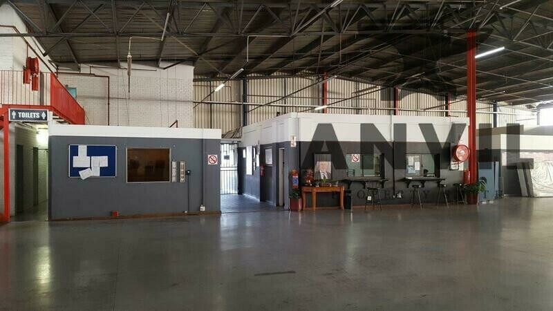 Corner Bergrivier Drive and Vaseur Road - Warehouse with large yard space  property image 12