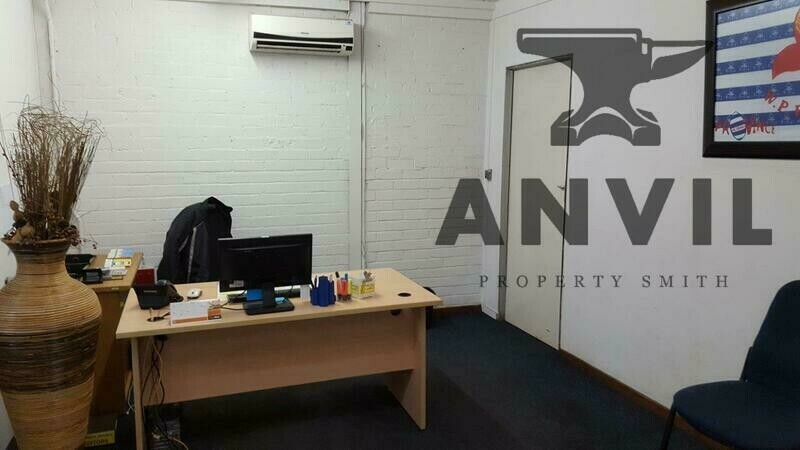 Corner Bergrivier Drive and Vaseur Road - Warehouse with large yard space  property image 14