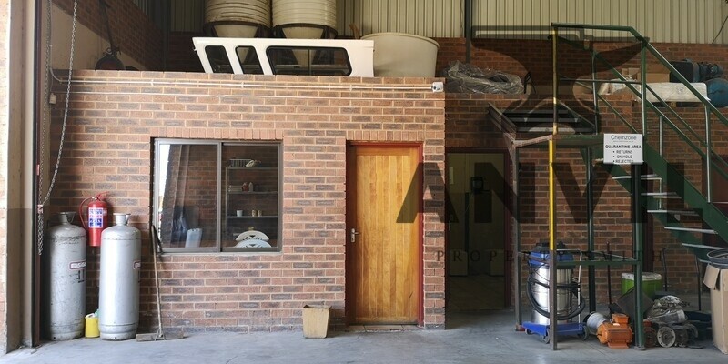 13A Weyers Street, Alrode South - 1,300m² Warehouse in Alrode South with Great Truck Access property image 20