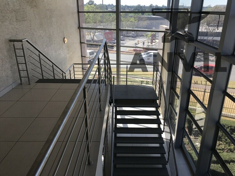 Reef House - 1st Floor, East Wing property image 18