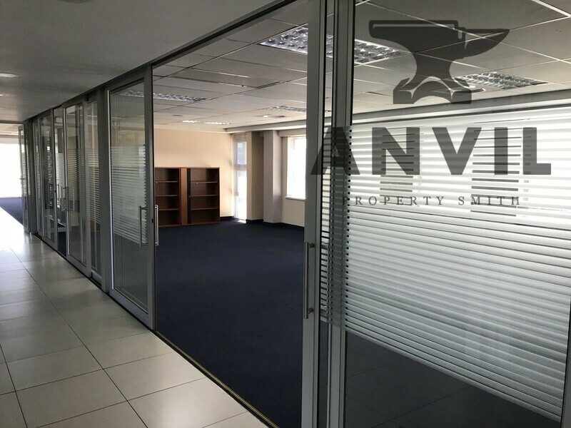 Reef House - 1st Floor, East Wing property image 9