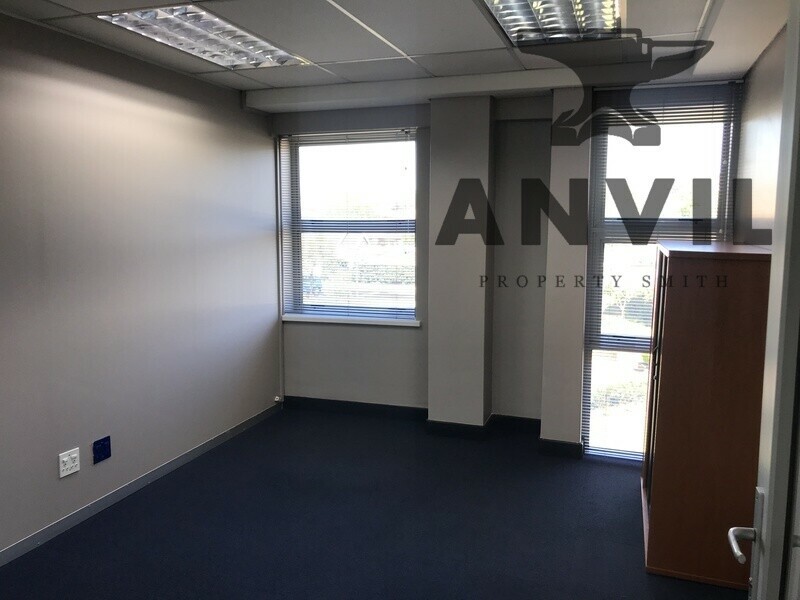 Reef House - 1st Floor, East Wing property image 10