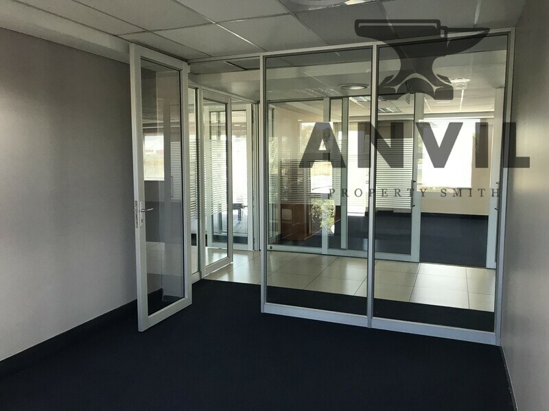 Reef House - 1st Floor, East Wing property image 11