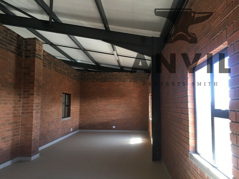 90 Banghoek Crescent, N4 Gateway - Unit 2 - 1000m2 property image 2