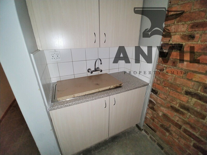 Kimbuilt, Laser Park - B1 property image 6