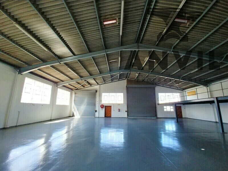 58 Marine Drive, Paarden Eiland - Warehouse TO LET in Paarden Eiland property image 3