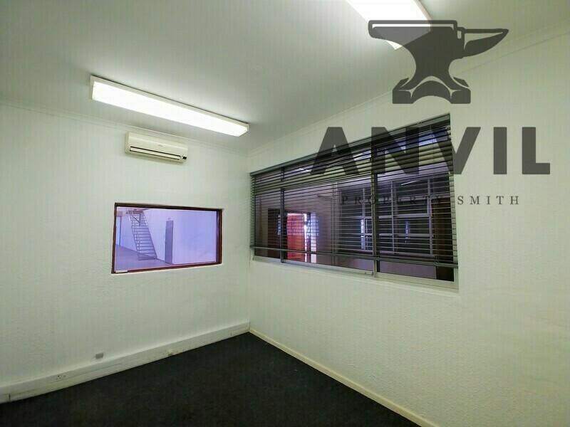 58 Marine Drive, Paarden Eiland - Warehouse TO LET in Paarden Eiland property image 8