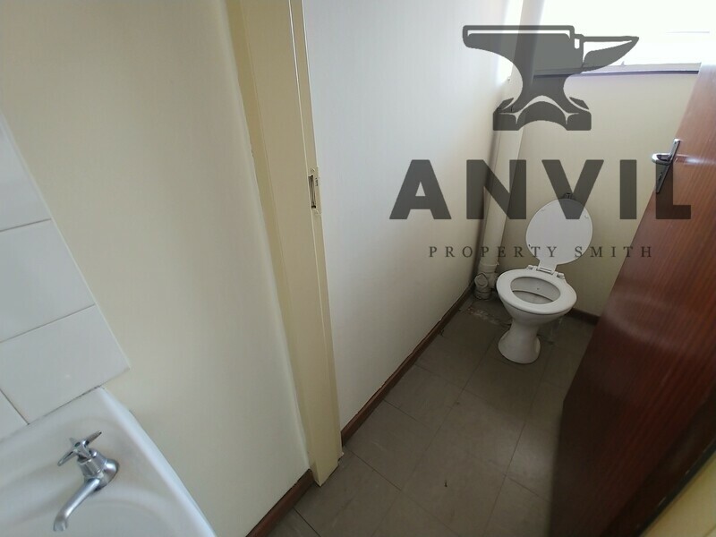 Sanlam Industrial Park - Unit C5 property image 12