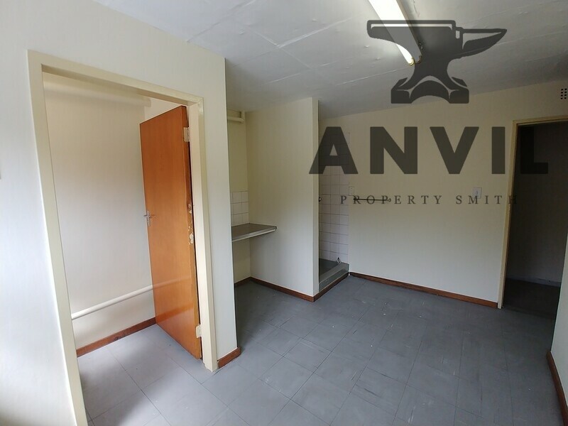 Sanlam Industrial Park - Unit A5 property image 14