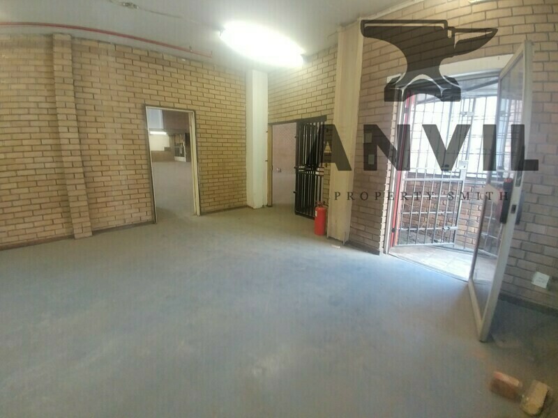 Village Main Industrial Park, Johannesburg - Unit D5 property image 3