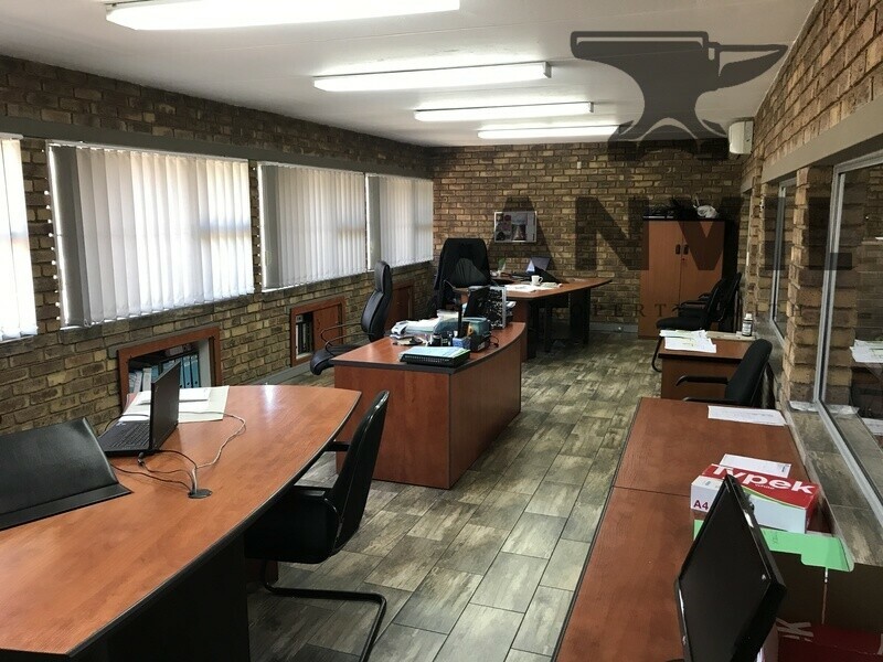 516 Commissioner Street - Building property image 7