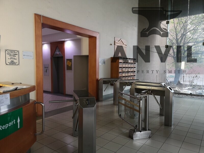 Kingsfield Place, 30 Joe Slovo Street. - Ninth Floor - Office 901 property image 5