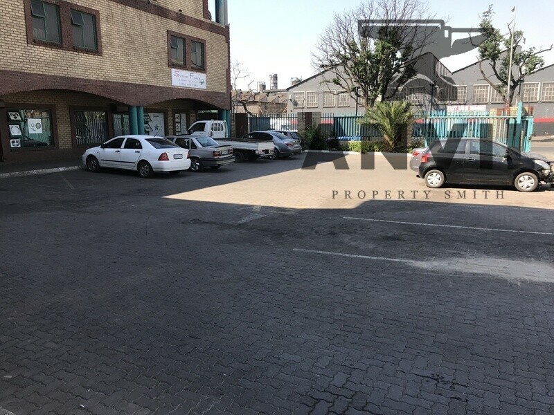 18 Birmingham Rd, Benoni South, Benoni - ex-Hardware Retail Unit  property image 13