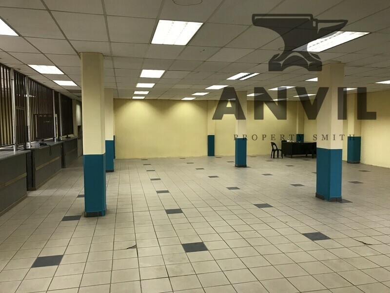 18 Birmingham Rd, Benoni South, Benoni - ex-Hardware Retail Unit  property image 2