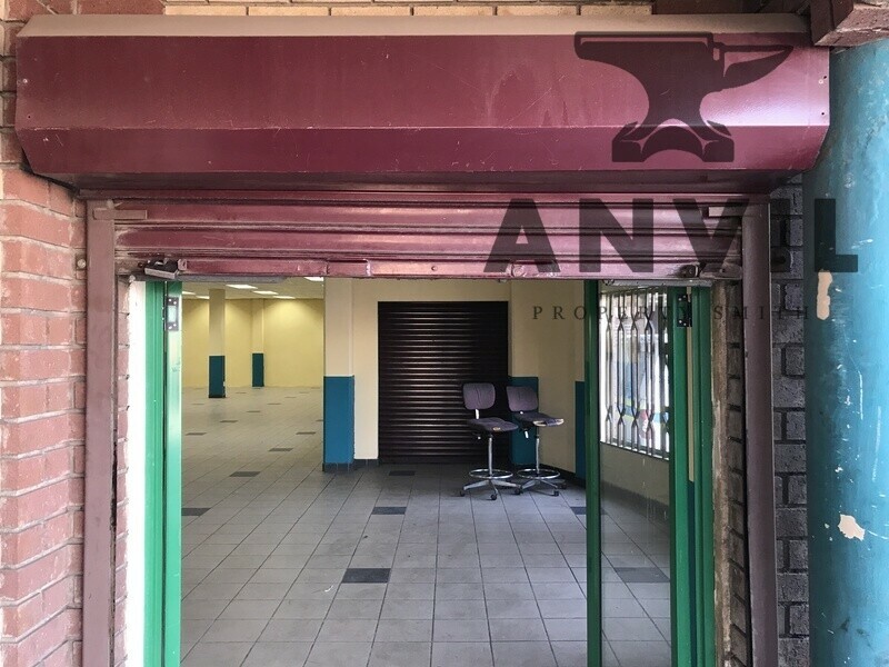 18 Birmingham Rd, Benoni South, Benoni - ex-Hardware Retail Unit  property image 9