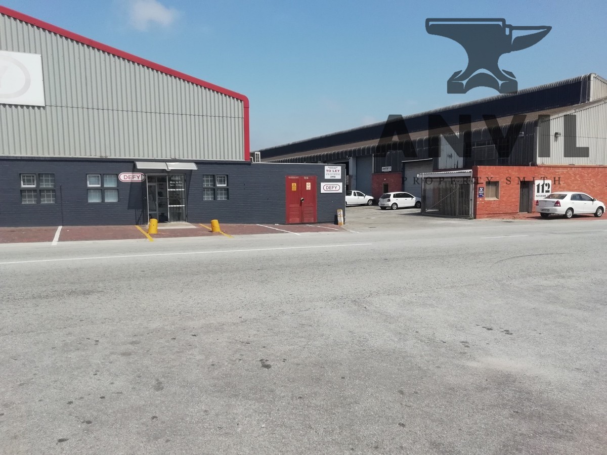 Large warehouse space to let