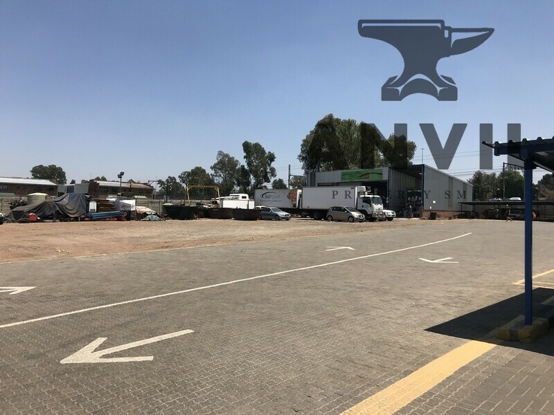 42 Golden Drive - Unit 2 property image 25