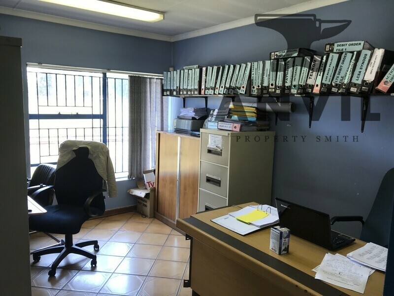 42 Golden Drive - Unit 2 property image 9