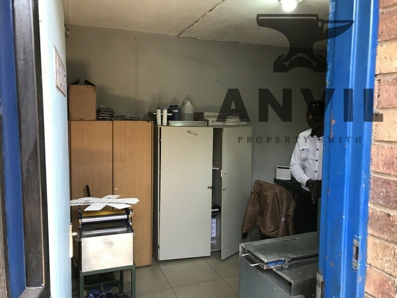 42 Golden Drive - Unit 2 property image 12