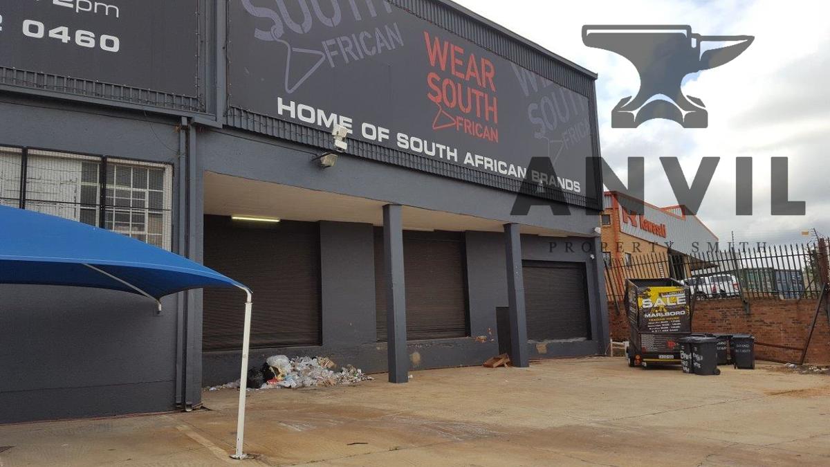 Standalone Warehouse for sale in Eastgate extensionSandton