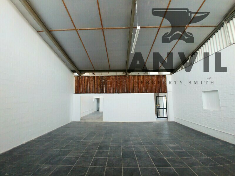 53 Section Street, Paarden Eiland - Affordable Warehouse TO LET in Paarden Eiland property image 2