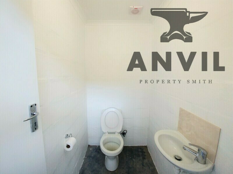 53 Section Street, Paarden Eiland - Affordable Warehouse TO LET in Paarden Eiland property image 12