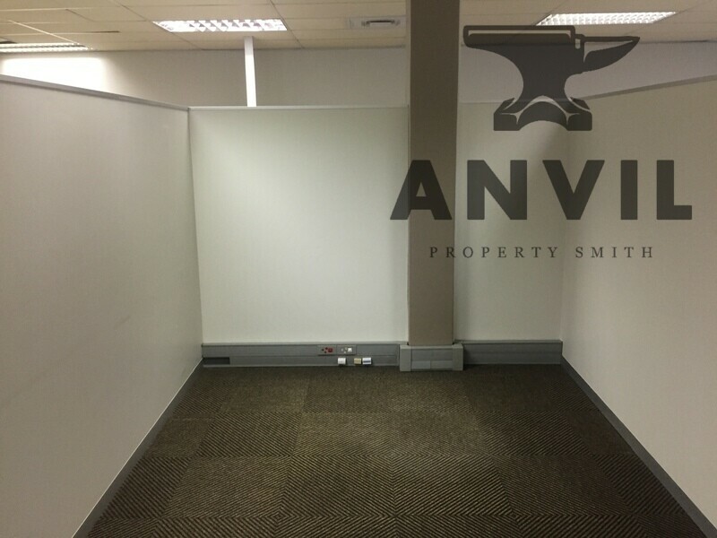 Delmat House, 27 - 29 Jan Hofmeyr Road, Westville, Durban - Neat office on the first floor to let in Westville property image 5