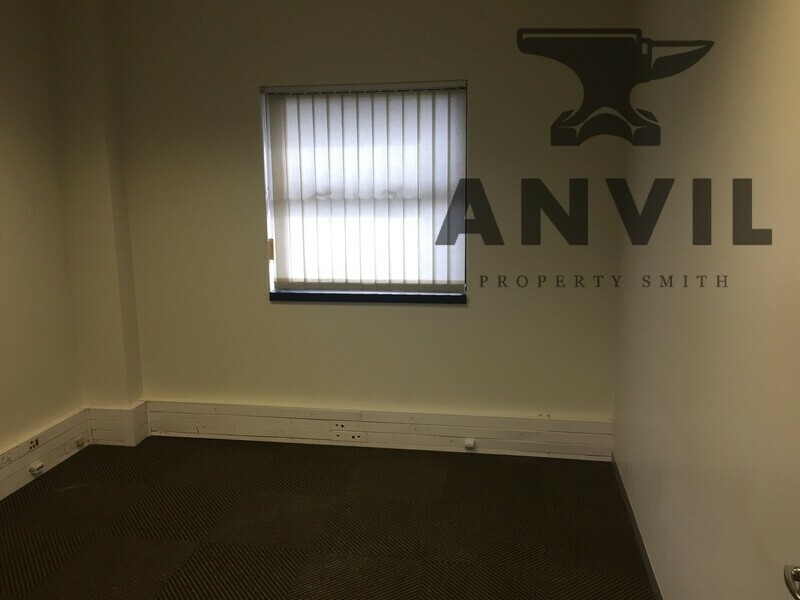 Delmat House, 27 - 29 Jan Hofmeyr Road, Westville, Durban - Neat office on the first floor to let in Westville property image 7