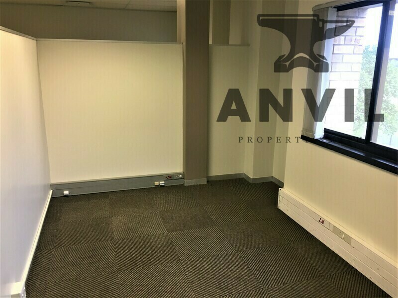 Delmat House, 27 - 29 Jan Hofmeyr Road, Westville, Durban - Neat office on the first floor to let in Westville property image 8