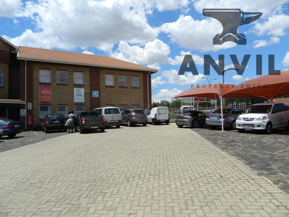 141 Ontdekkers Road, Roodepoort Ground floor