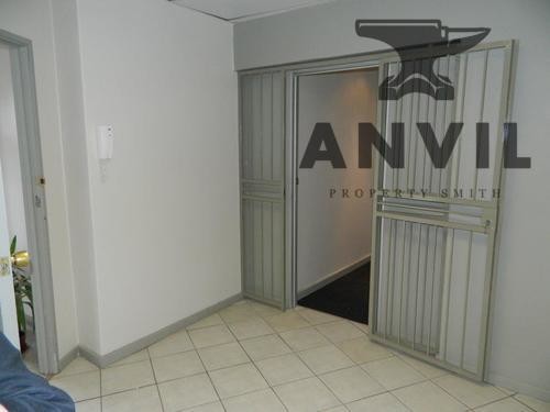 141 Ontdekkers Road, Roodepoort - Ground floor property image 12