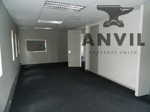 141 Ontdekkers Road, Roodepoort - Ground floor property image 13