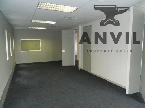 141 Ontdekkers Road, Roodepoort - Ground floor property image 17