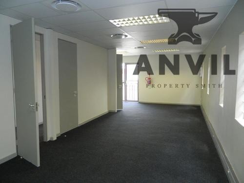 141 Ontdekkers Road, Roodepoort - Ground floor property image 20