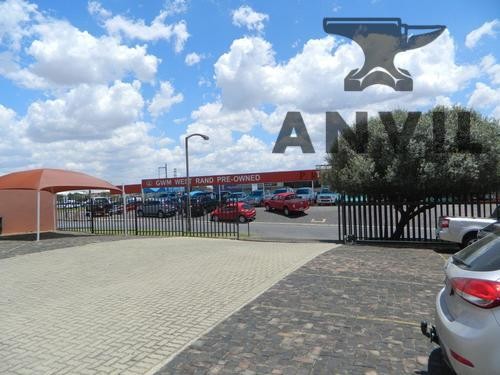 141 Ontdekkers Road, Roodepoort - Ground floor property image 23