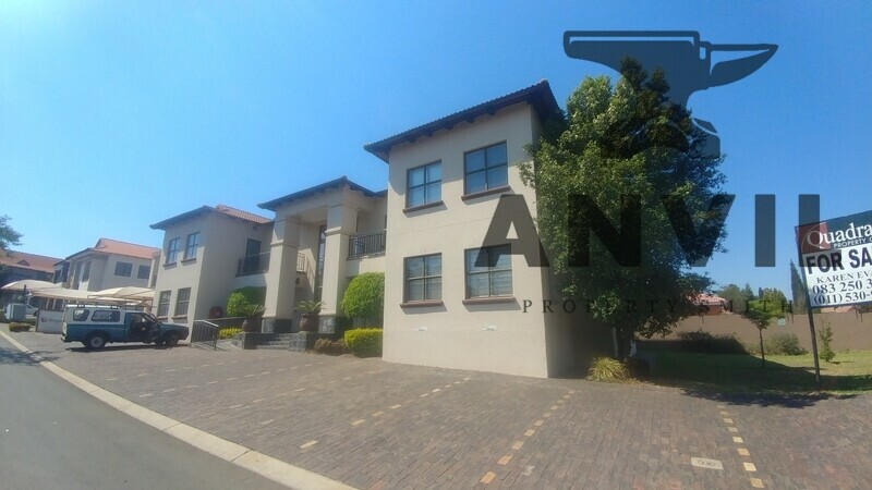 Whitby Manor Office Park, 167 14th Rd - Entire Standalone Building For SALE property image 2