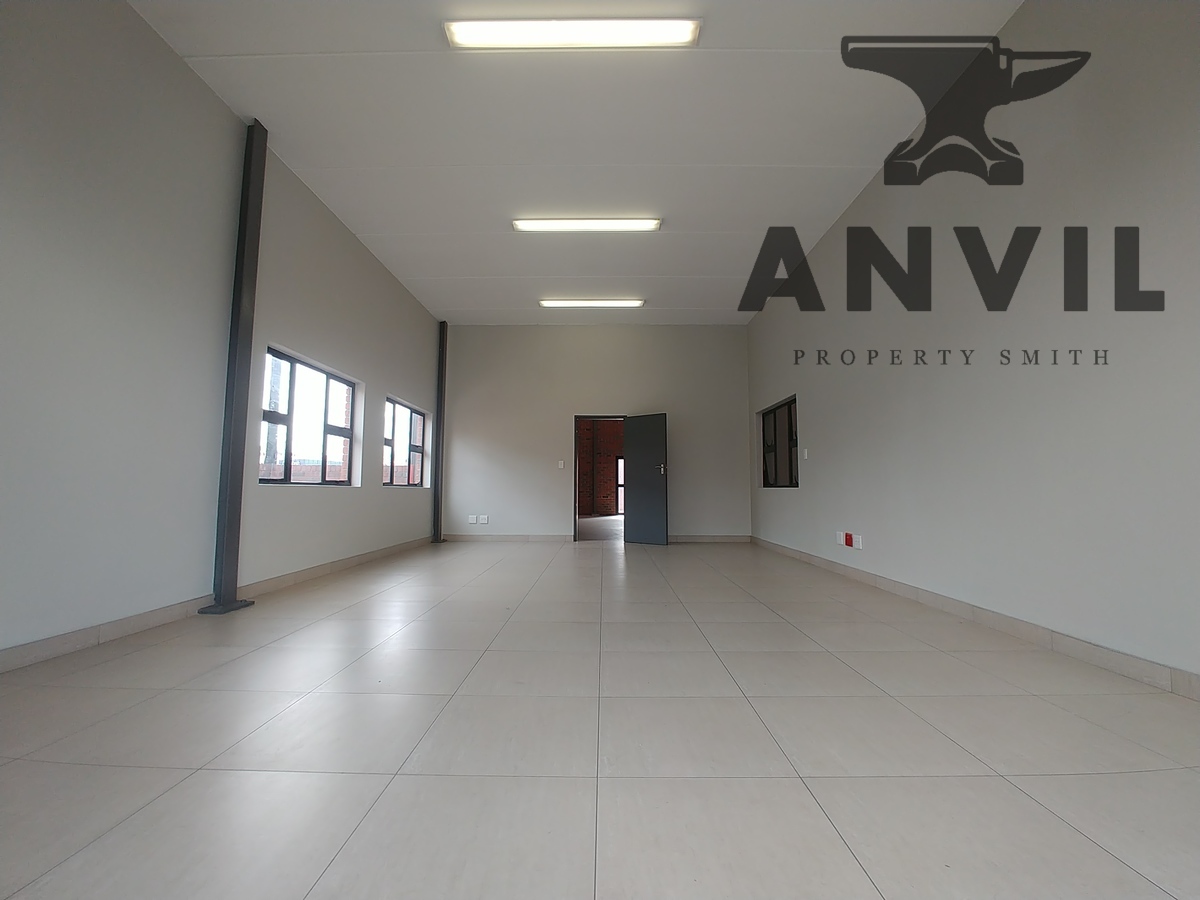 Warehouse To Let in Ferndale