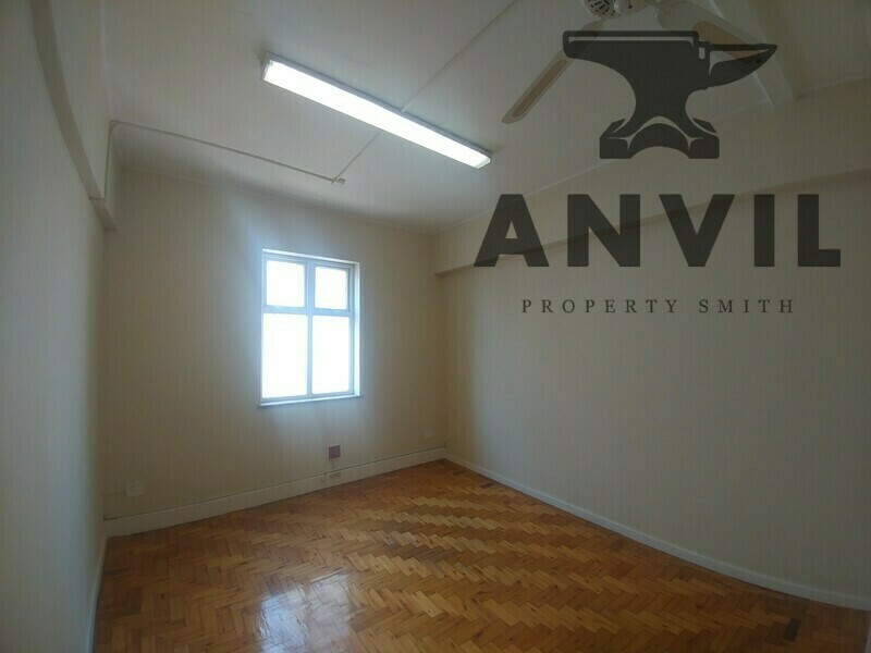 Linga House, Richmond Hill - Second Floor Unit property image 5