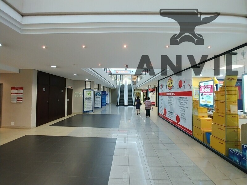 Horizon View Shopping Centre - Office 2002 property image 4