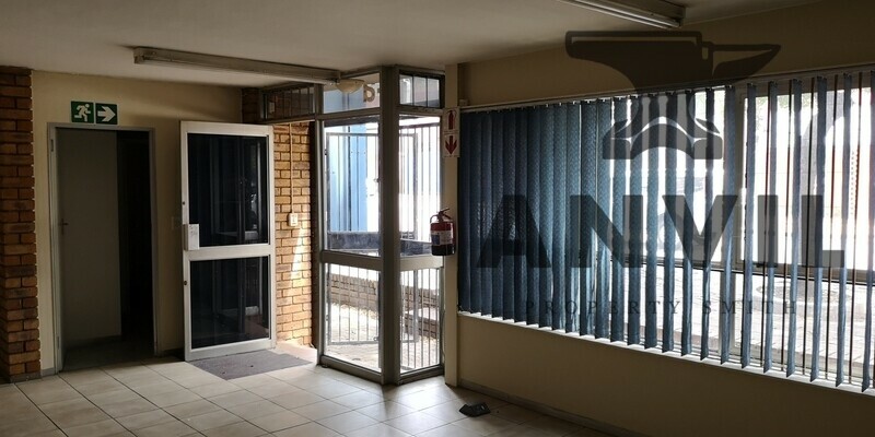 64 Raebor Road, Benrose, Johannesburg  - Unit 4A property image 8